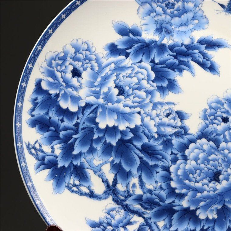 磁器刻藍花青釉  印泥盒  古文房具  書道具  現代工芸品 美術品 置物 景徳鎮 磁器 牡丹 藍釉 青花 陶磁器 観賞皿 置物 中国美術品
