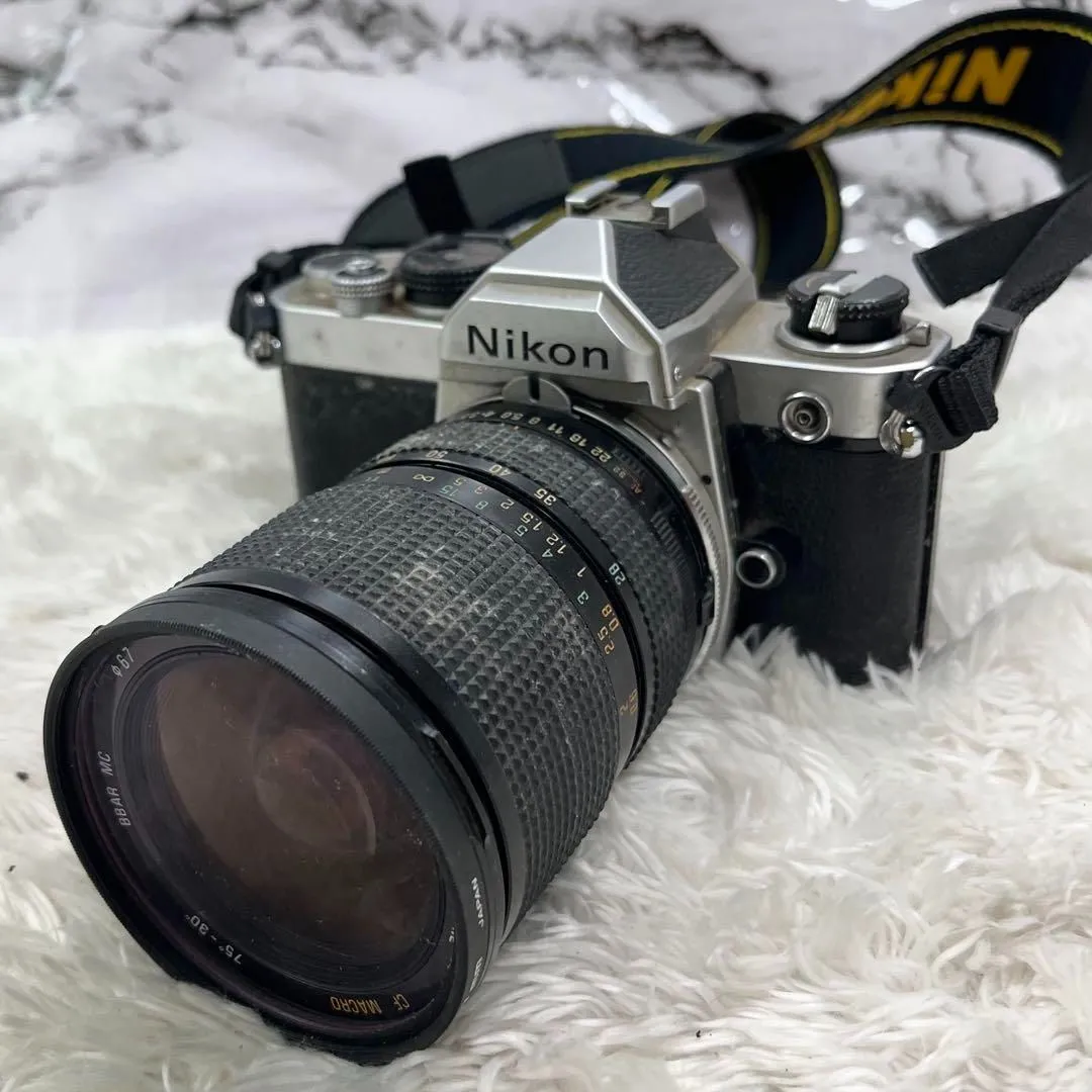 Nikon FM フィルムカメラ Tamron SP 35-210mm Nikon FM アウトレット フィルムカメラ Tamron SP 35-210mm