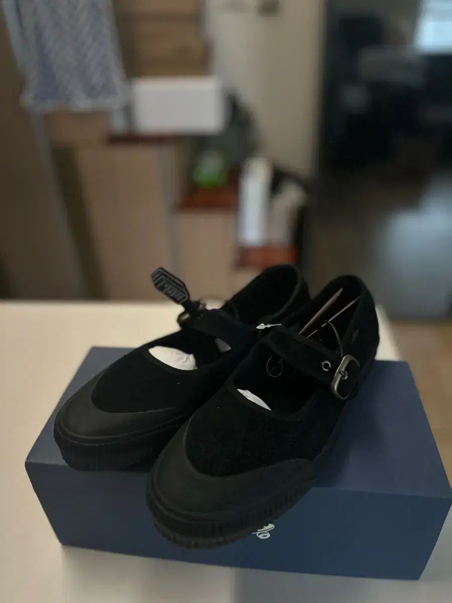 VANS(バンズ) MARY JANE(メリージェーン) LX クリープ