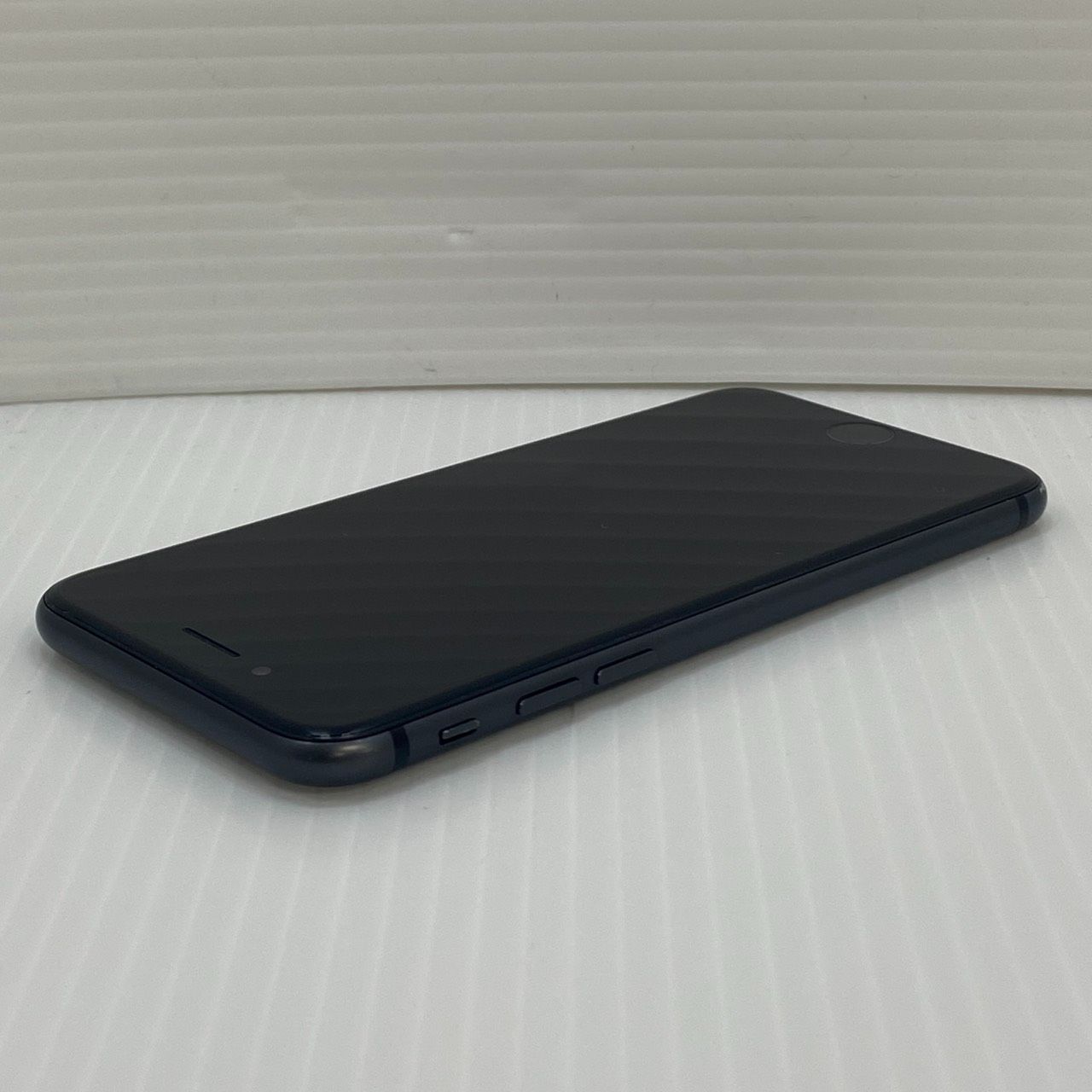 最も安い ☆iPhone8 スペースグレー64GB（MQ782J/A）☆SIMロックあり