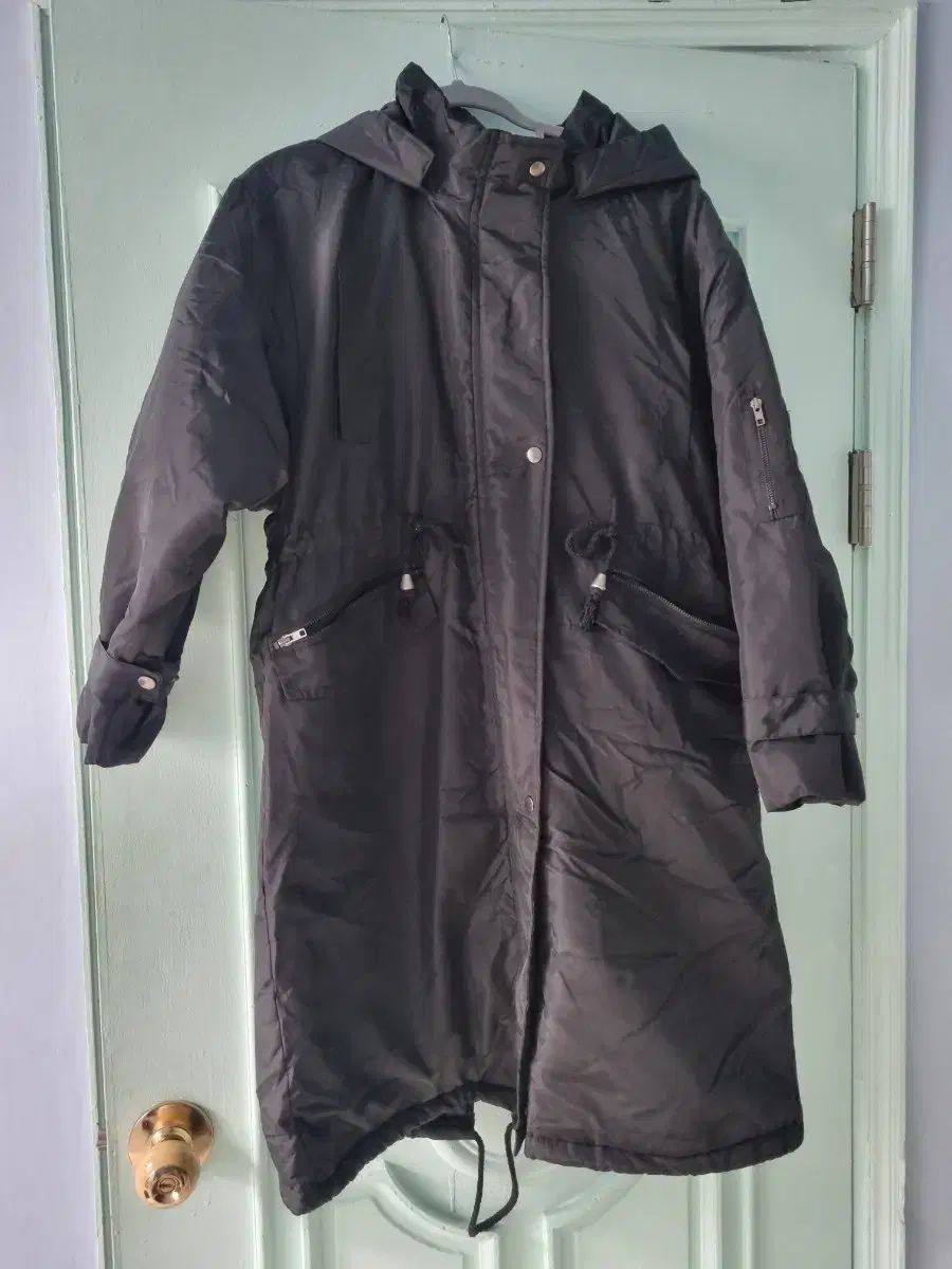 MONCLER モンクレール 黒 ウィンドブレーカー ジャケット オーバーコート コート ああ