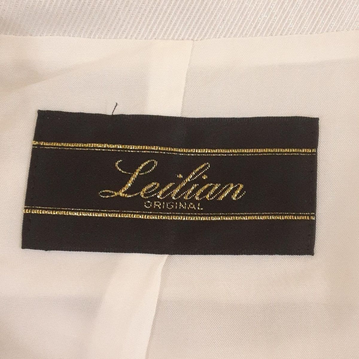 レリアン サイズ９ 　【美品】 leilian - Leilian(レリアン) ブルゾン サイズ9 M レディース