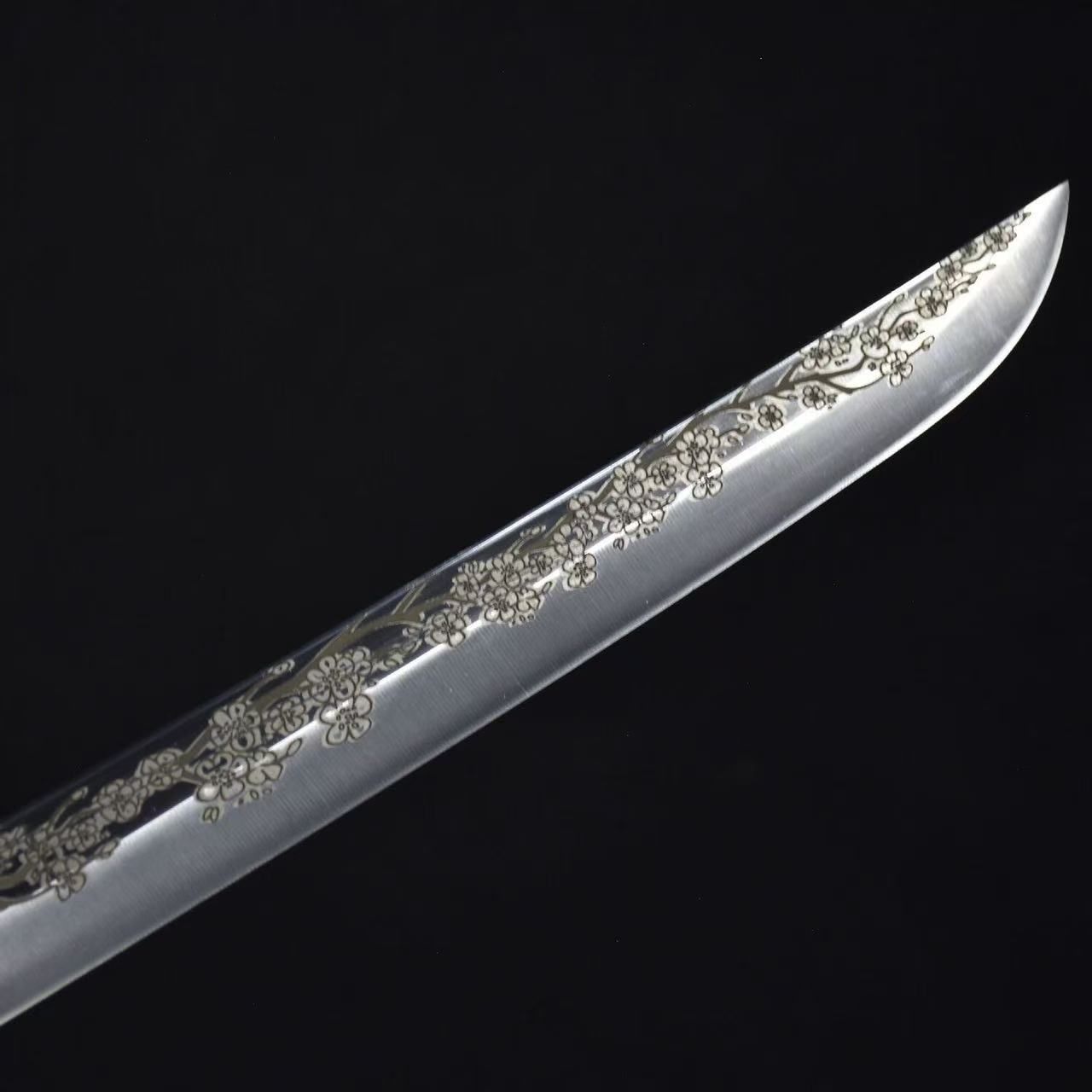 1039-武具 刀装具 日本刀　模造刀 居合刀 武士道 武蔵 鑑賞用 手鍛造打 1039-武具 刀装具 日本刀 模造刀 居合刀 武士道 武蔵 鑑賞用 手