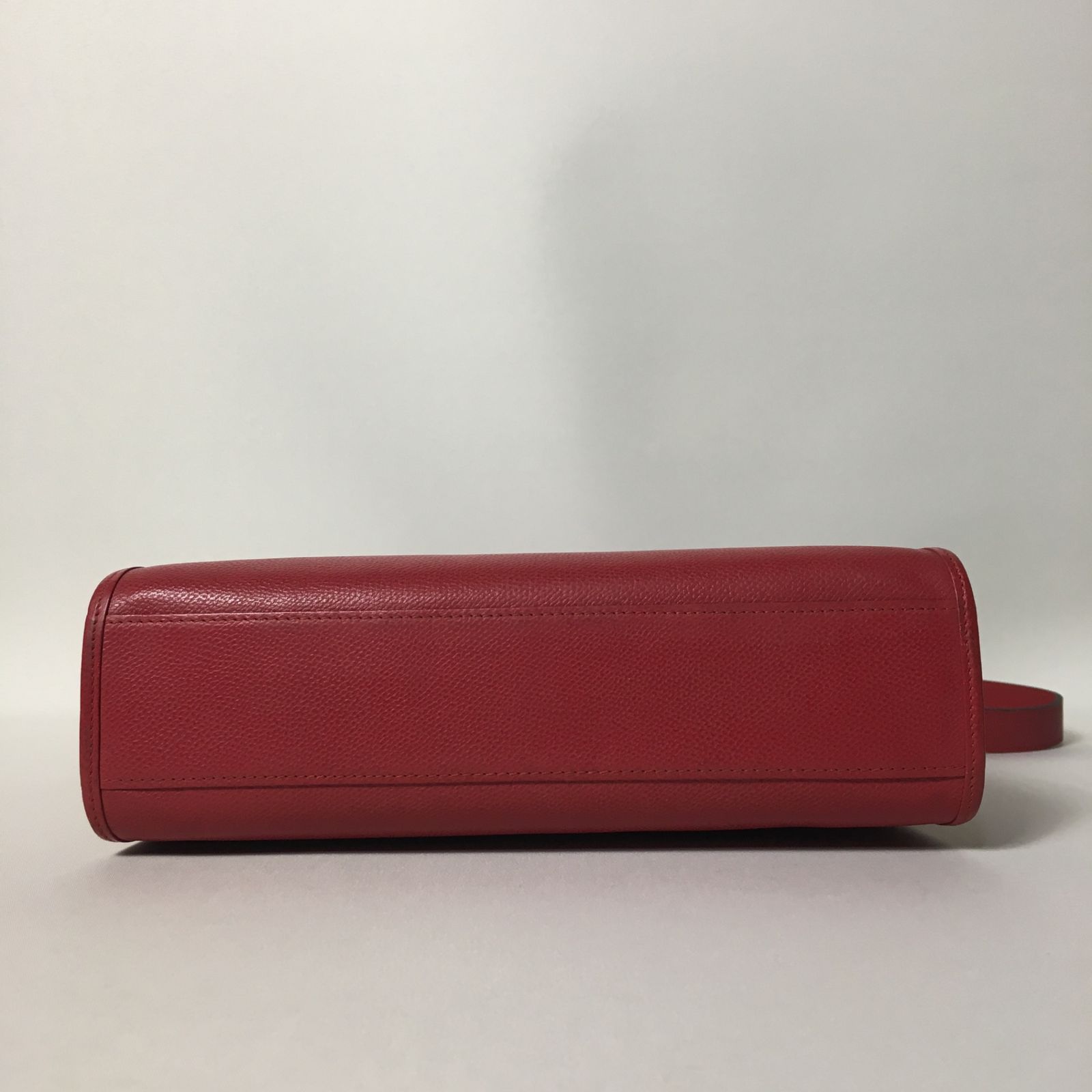 2506-160｜美品｜イヴサンローラン ショルダーバッグ レザー レッド Yves Saint Laurent - 2506-160｜美品｜イヴサンローラン