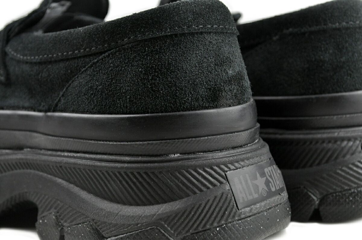 MONOCHROME