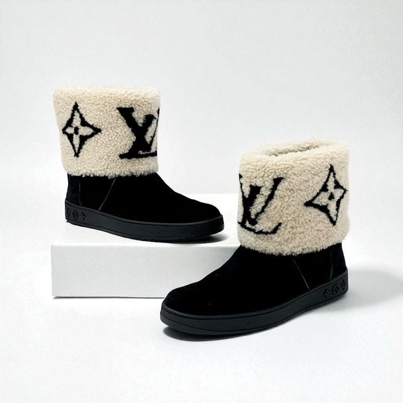 LOUIS VUITTON ショートブーツ モノグラム スエード ボア