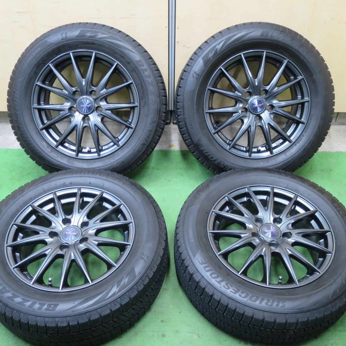 バリ溝 22年 キレイ 9.5分 スタッドレス 215|60R16 ブリヂストン ブリザック VRX2 VELVA SPORTZ ヴェルヴァ 16インチ PCD114.3|5H 5051802TTス