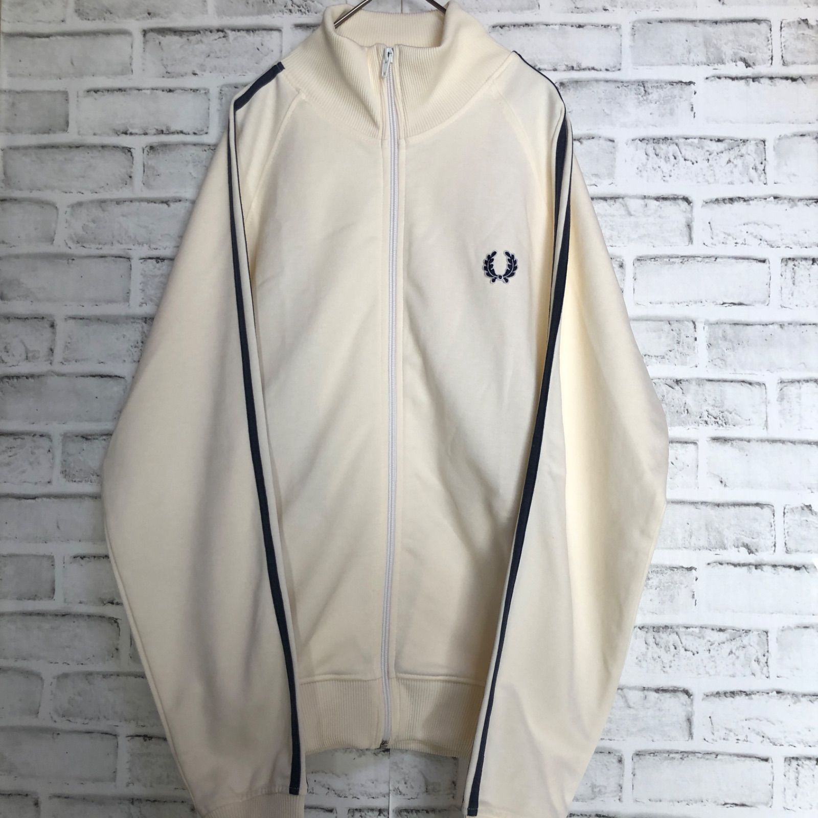 美品⭐️Fred Perry トラックジャケット L 刺繍月桂樹 ベージュ 90s⭐️Fred Perry トラックジャケット/ジャージ L 刺繍月桂樹