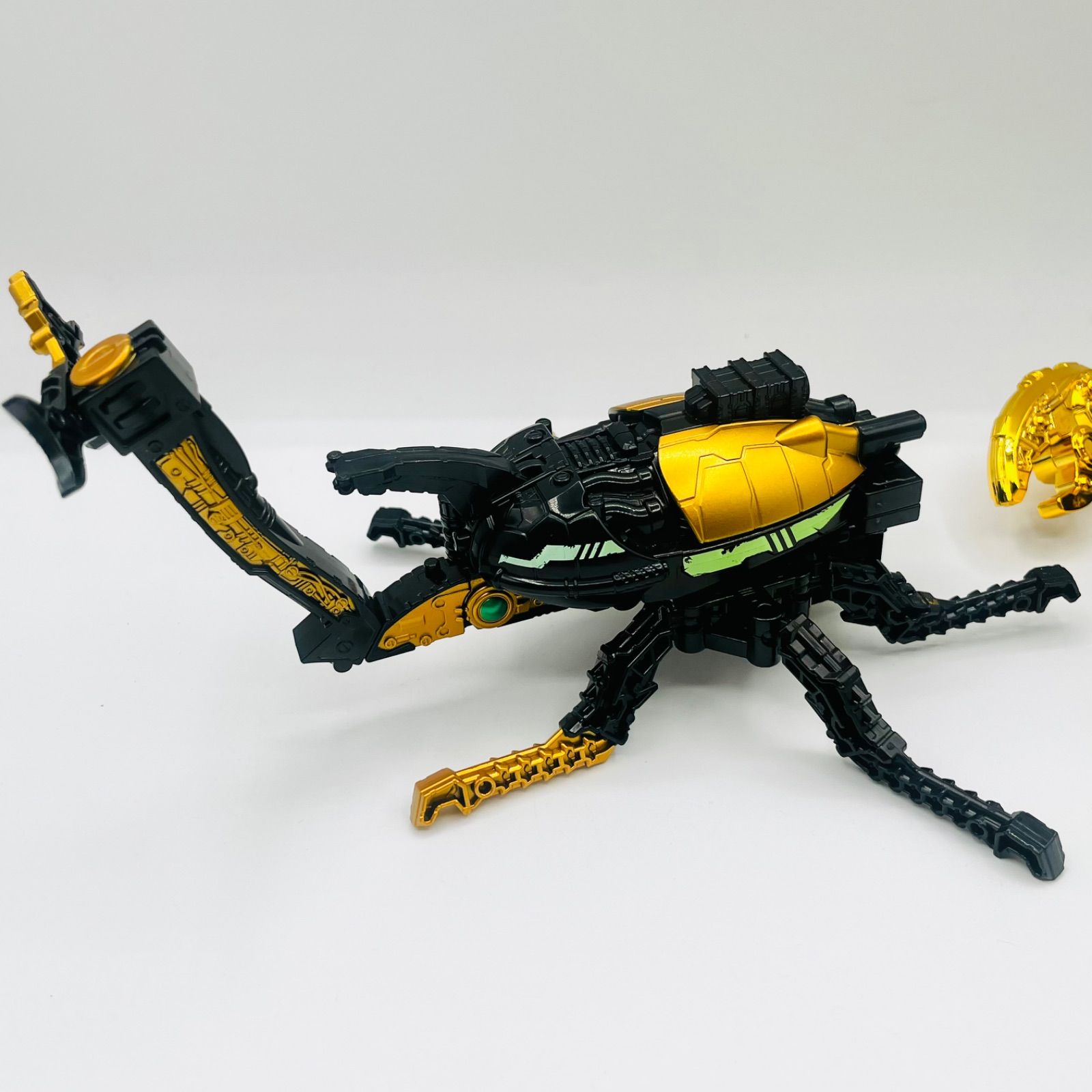 3大シュゴッドセット 《DXゴッドカブト・DXゴッドスコーピオン・DX