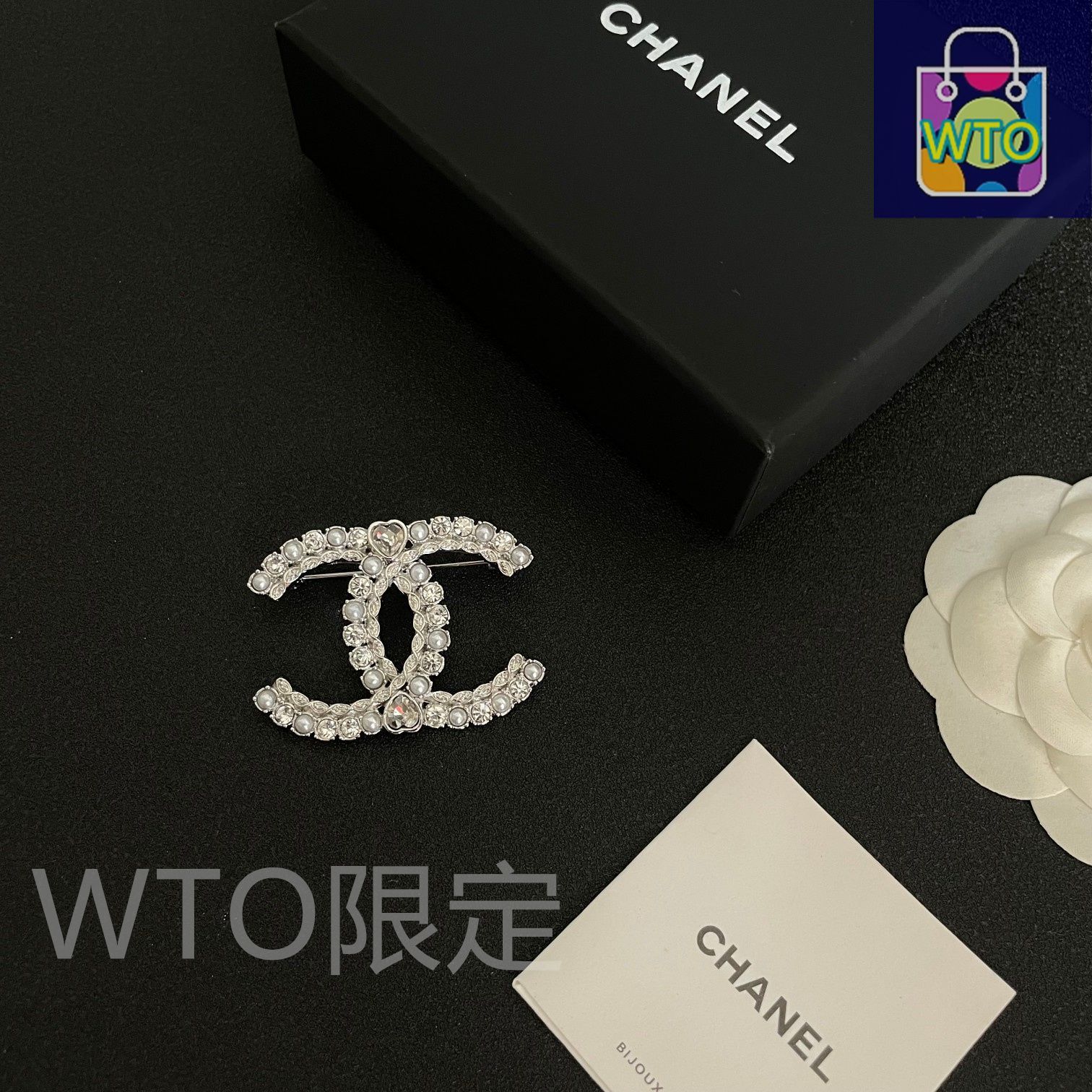 今日特価】CHANEL シャネル 専門店新商品と同時期に発売 胸ピン