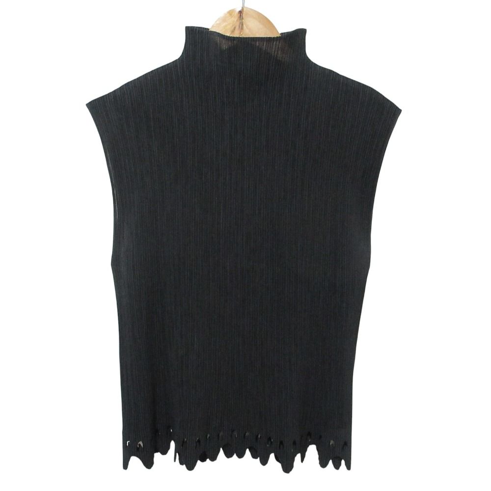 【美品】ISSEY MIYAKE シワ加工トップス ブラウス 黒 M 日本製 美品】ISSEY MIYAKE シワ加工トップス ブラウス 黒 M 日本製