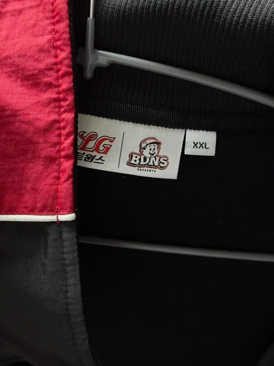 ウィンドブレーカー