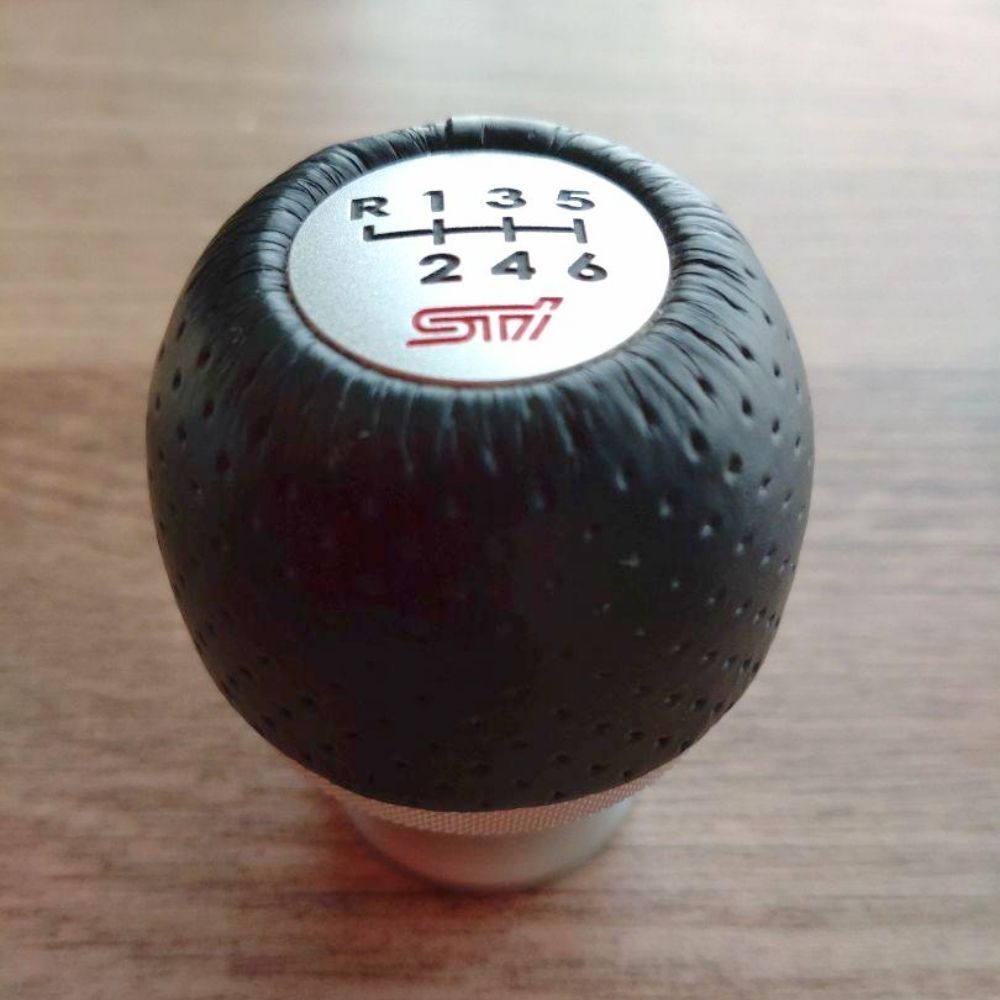 スバル 純正 SUBARU 正規 シフトノブ レザー 6MT BRZ BRZ ZD8 パーツ エンジン タイヤ カスタム