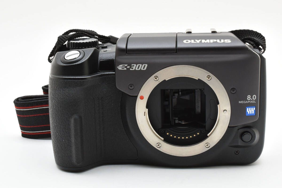 OLYMPUS デジタル一眼レフカメラ E-300 ボディ単体 Amazon | OLYMPUS 