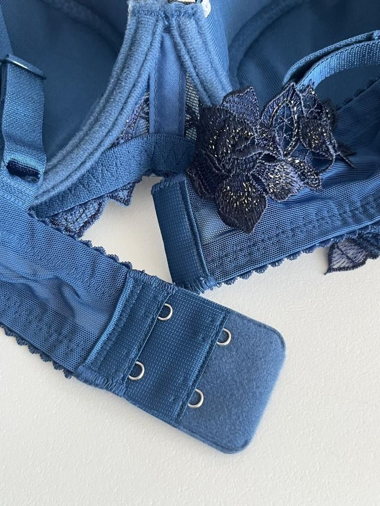 ☆Wacoal Salute☆ ブラ＆ソング 97G マレフィセント F75/L 新品