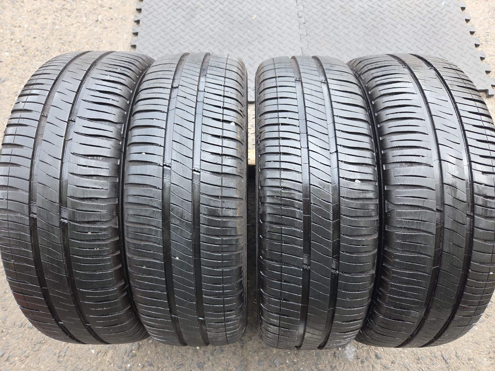 アルミホイール