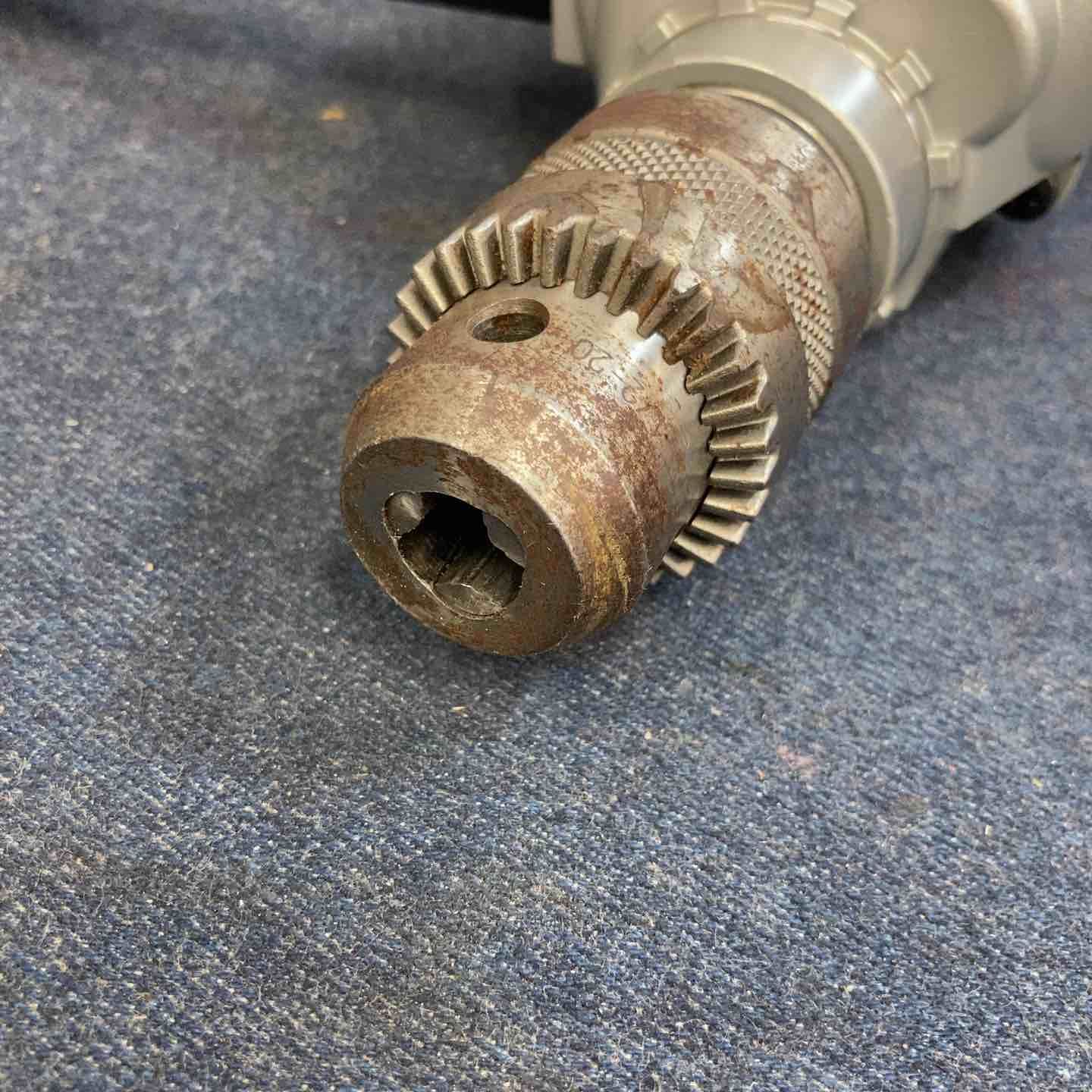 makita 電気ドリル