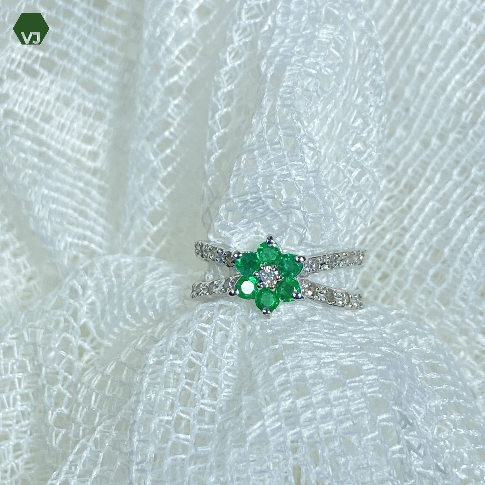 27-19】エメラルド ダイヤモンド リング D0.22ct【中古】【K14WG 