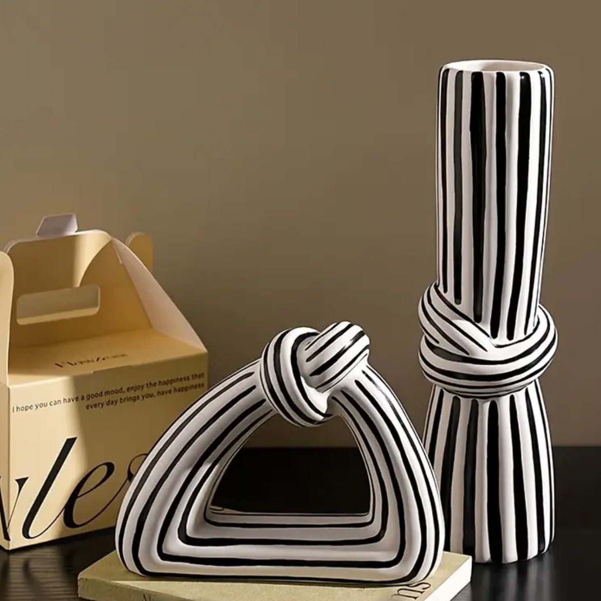 デスク上装飾 コーナー演出