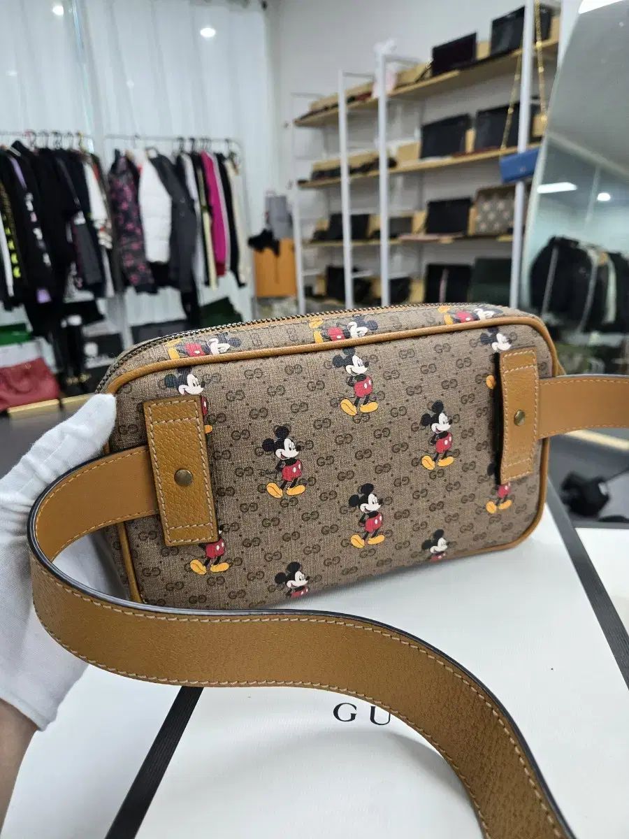 A級コンディション グッチ ミッキーベルトバッグ