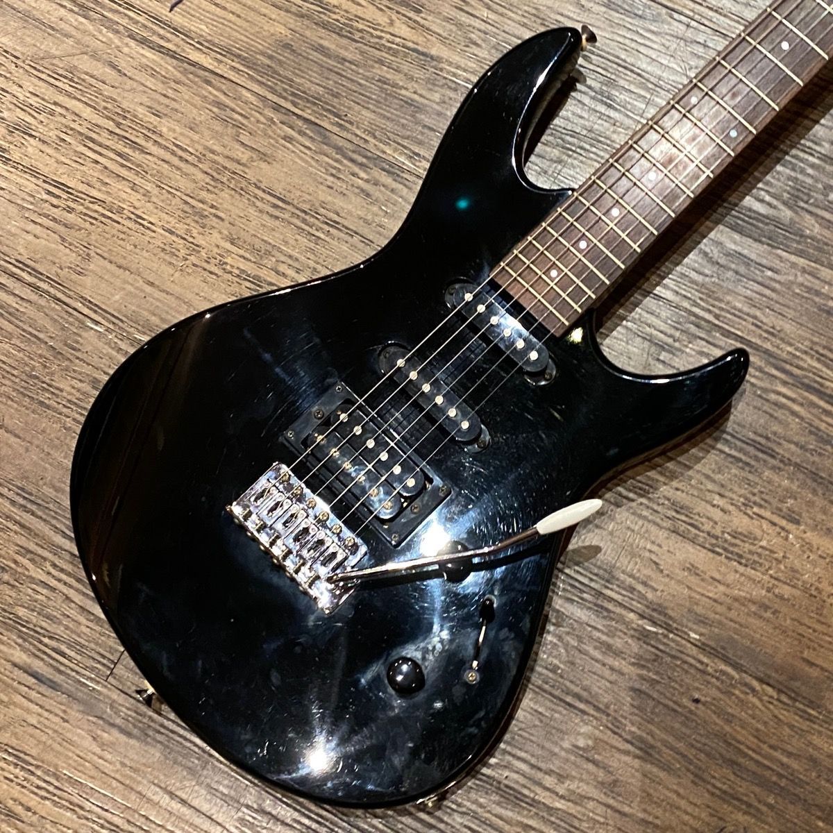 ARIA PRO Ⅱ エレキギター VA-350 ソフトケース付き Ariapro II VA-350 エレキギター アリア -x503- - メルカリ