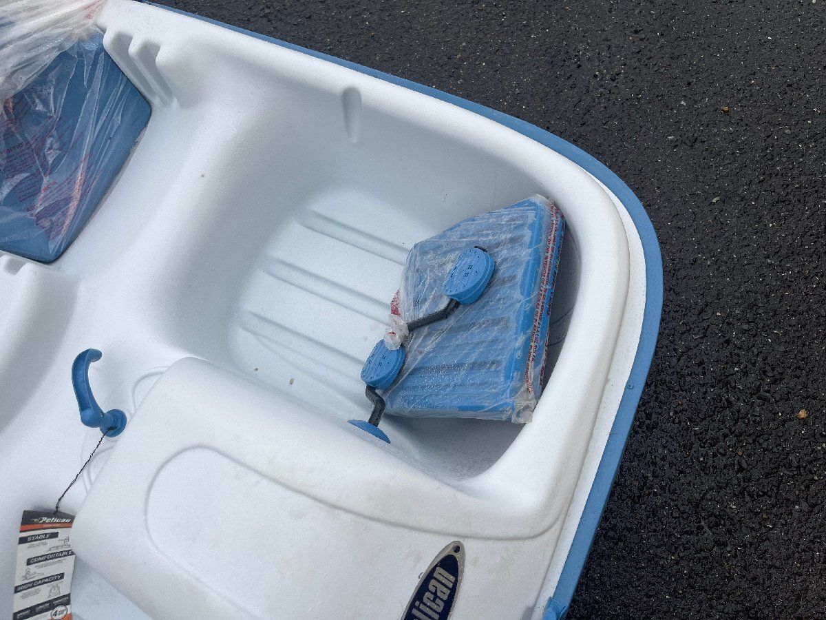 足漕ぎボート ペダルボート