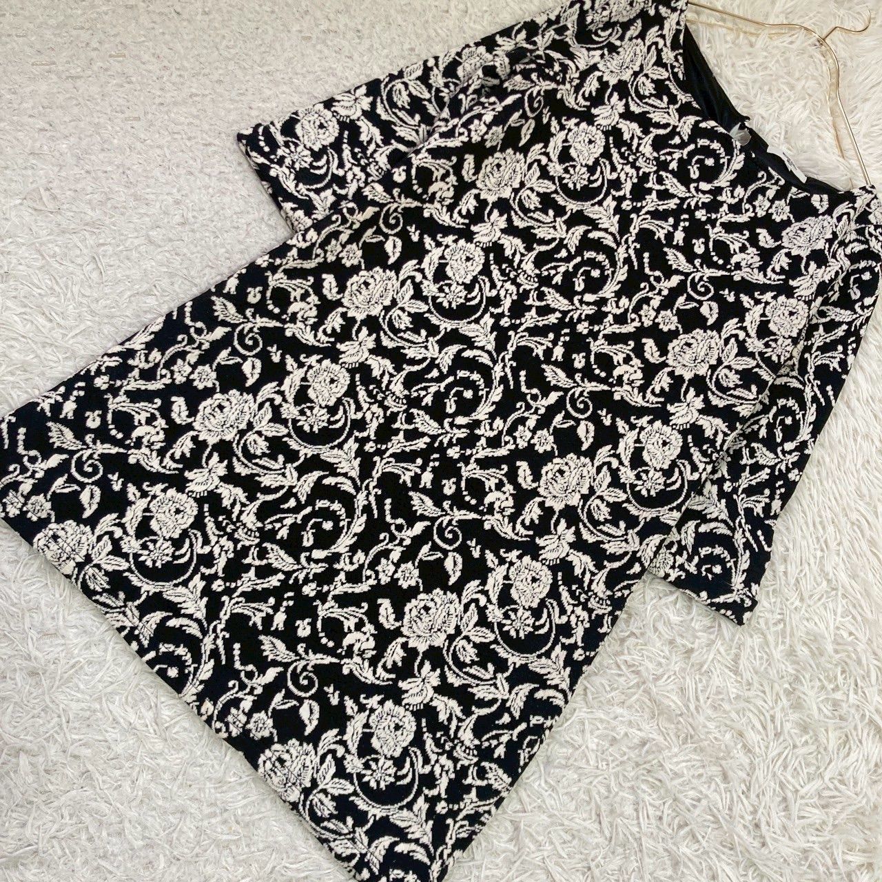 NATURAL BEAUTY BASIC 薔薇柄ワンピース ブラック M エレガント