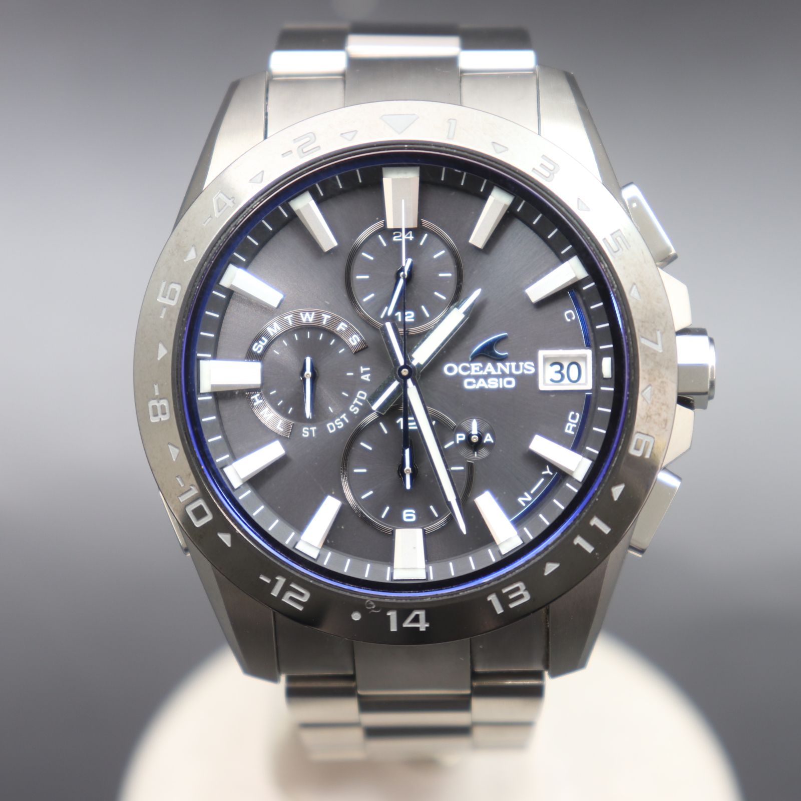 購入店舗オシアナス CLASSIC 新品 腕時計 電波ソーラー OCW-T2600-2A2JF シルバー 男性 CASIO メンズ 未使用品 OCEANUS