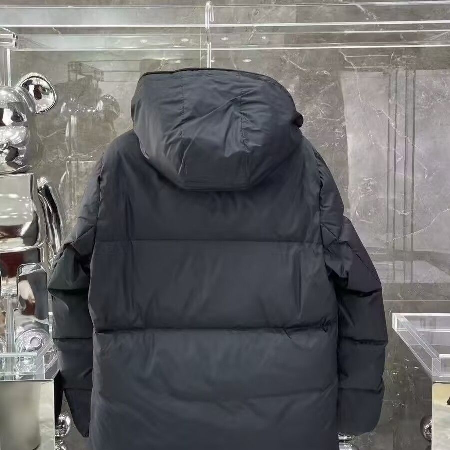 MONCLER モンクラー 新品未使用❗️ MONCLER - モンクレ ダウンの通販 by zuki's shop｜モンクレール