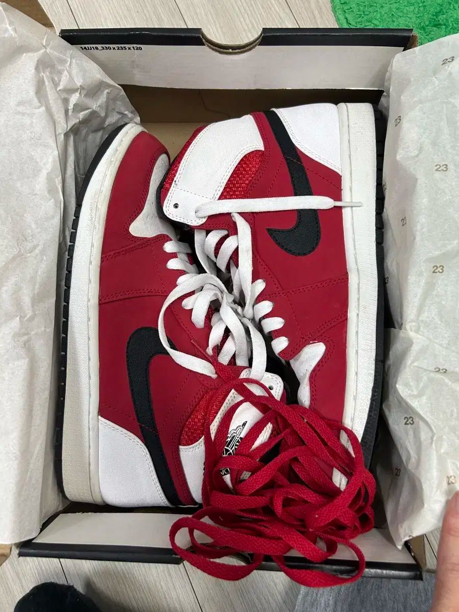 NIKE ナイキ ジョーダン 1 ハイ レトロ グリフィン 280