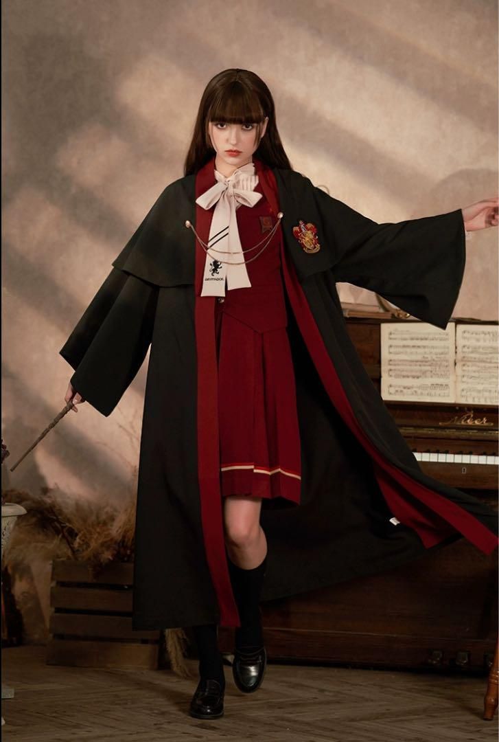 R ハリーポッター グリフィンドール ユニバ公式 ローブ ローブ – ユニバーサル・スタジオ・ジャパン オンラインストア