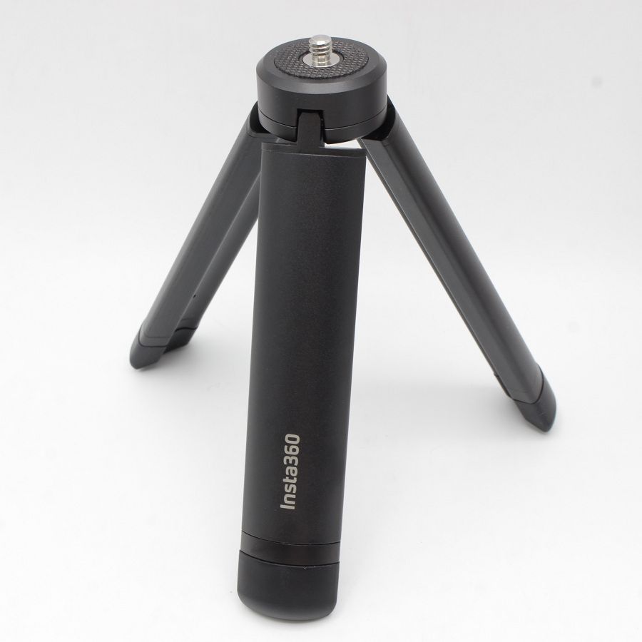 美品】Insta360 Flow Creator Kit CINSABBA_Flow-05 三脚付き AI