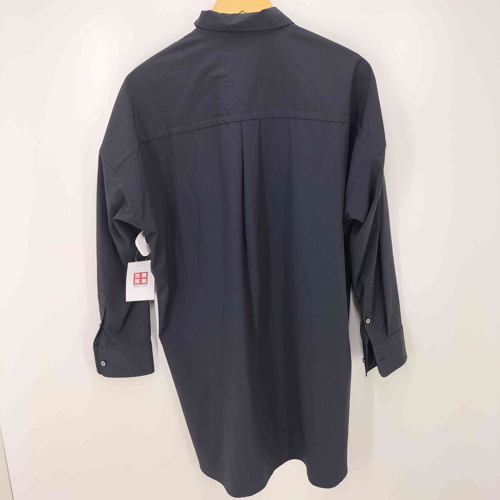 Curensology ロングシャツ ラッシュガード 24SS 黒 未使用級✨ カレンソロジー curensology 24SS ロングシャツラッシュガード