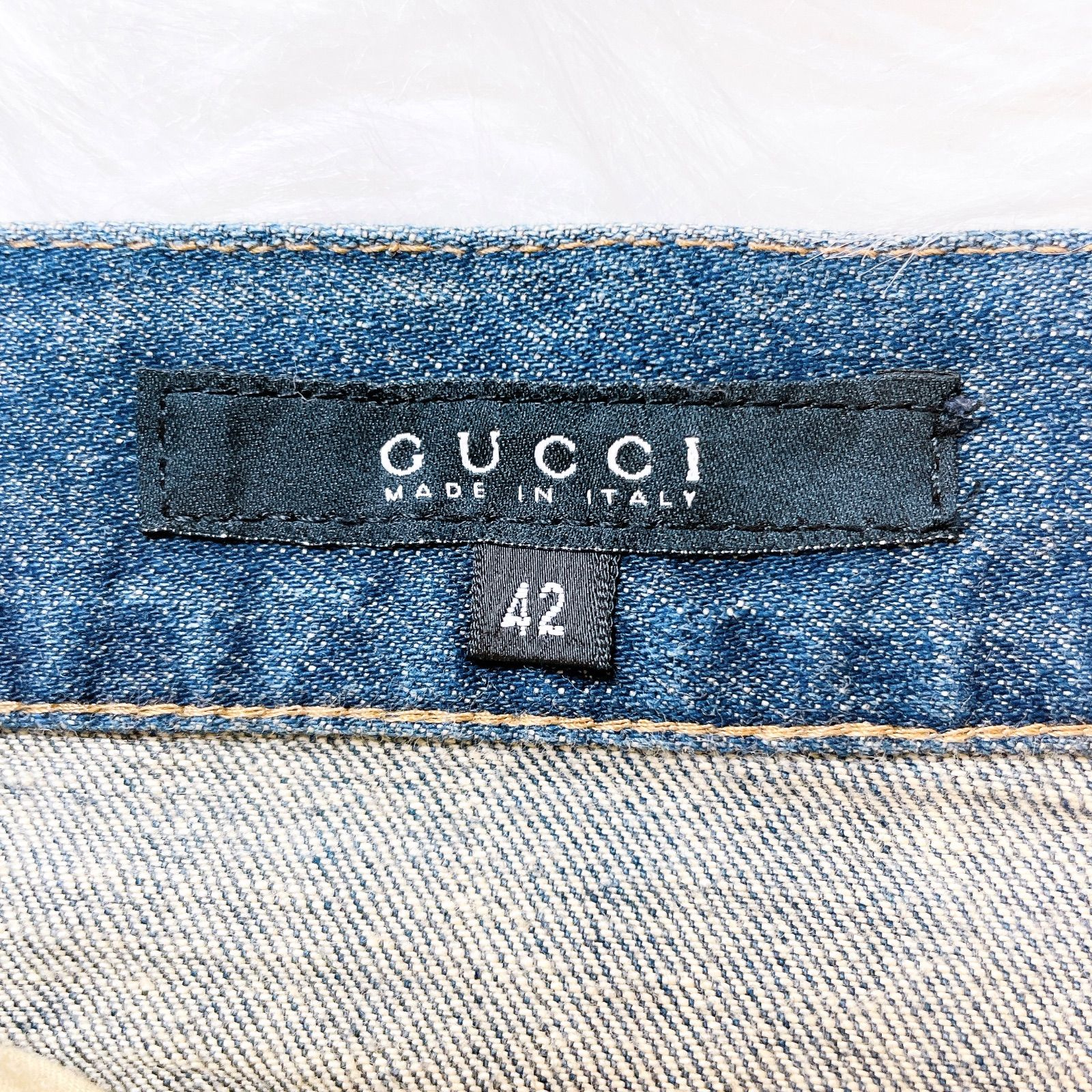 グッチ コットンデニムひざ丈スカート 前スリット ロゴマーク