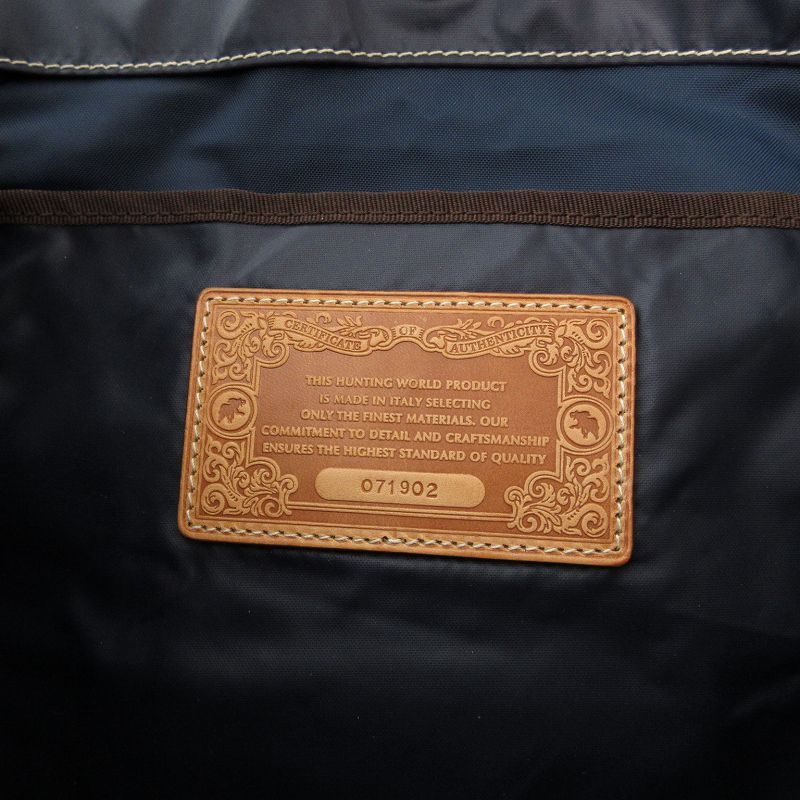 ハンティングワールド HUNTING WORLD 美品 ショルダーバッグ クロス