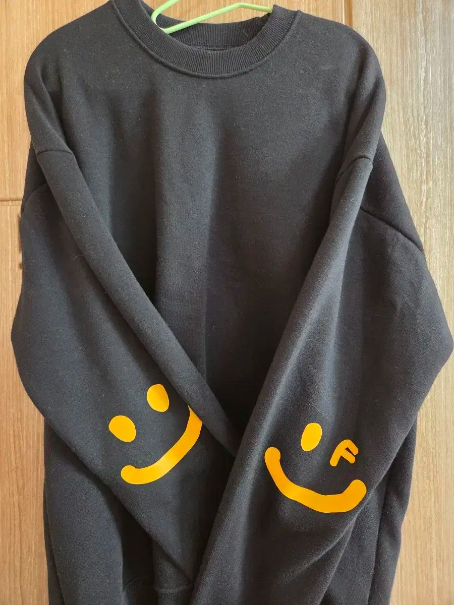 グヘイバー ビデオジャケ スウェット