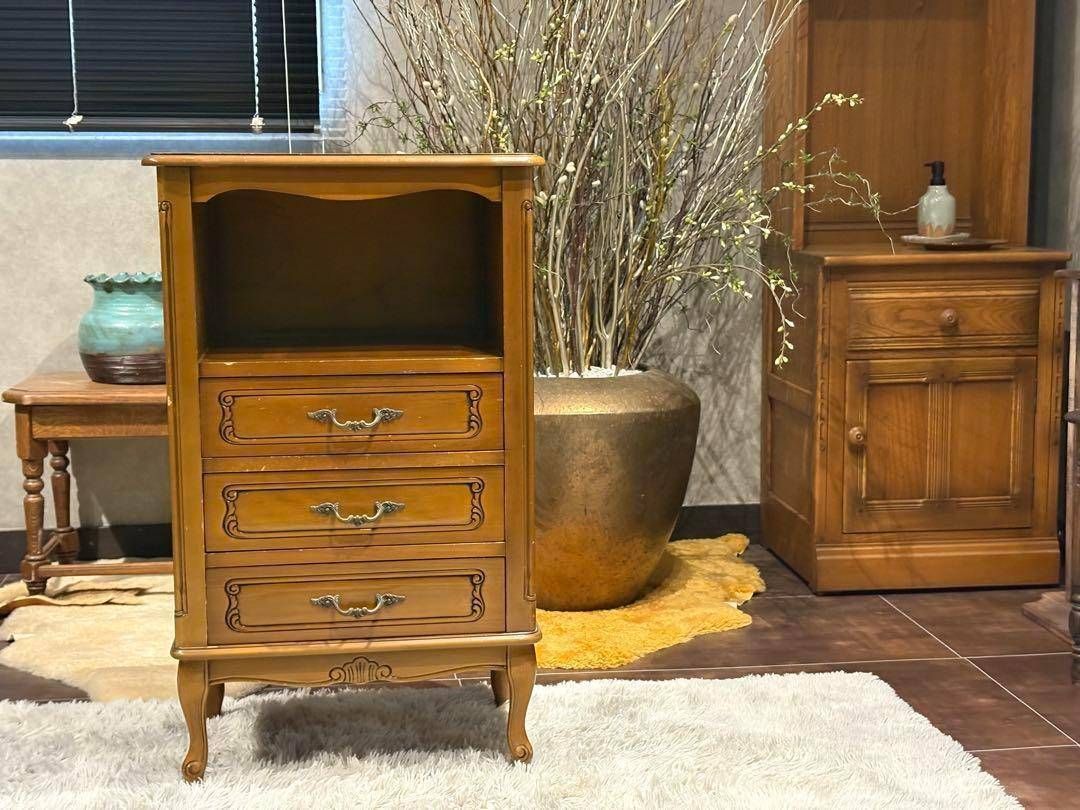 ヨーロッパクラシック家具 コンソールサイドボード 猫脚 キャビネット