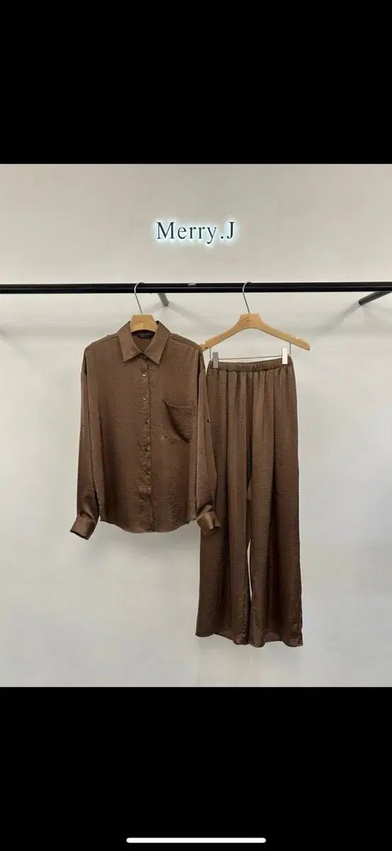 ソニアブラウスパンツセットアップツーピース