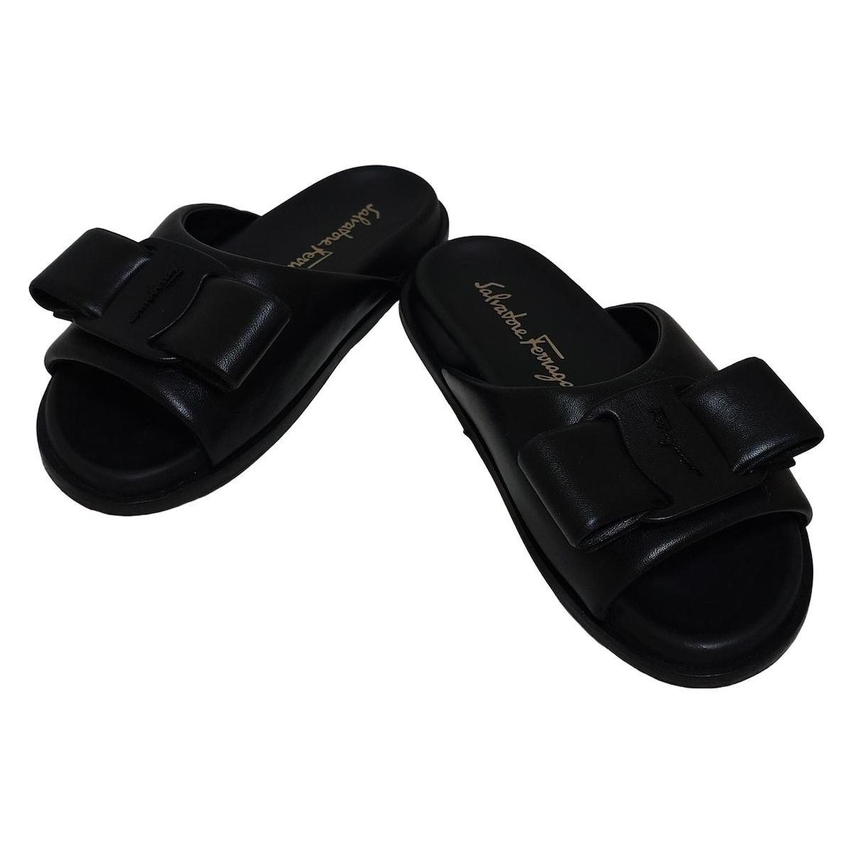 Salvatore Ferragamo サルヴァトーレフェラガモ サンダル 黒 FERRAGAMO/SalvatoreFerragamo(サルバトーレフェラガモ