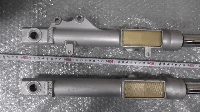 YBR125 LBPPCJLA060146xxx の フロントサスペンション 1757385468