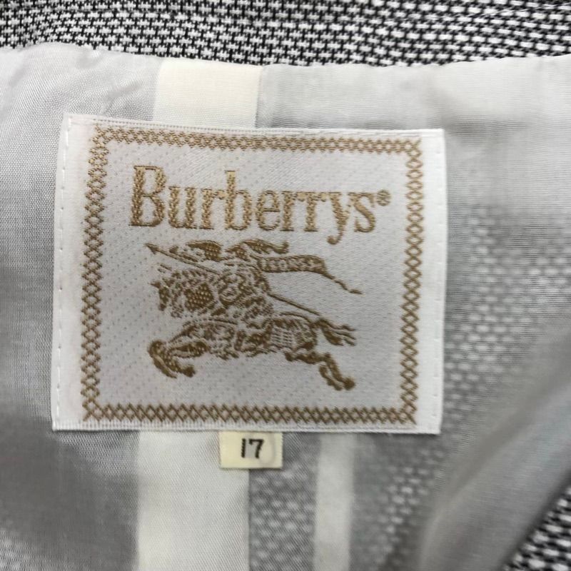 バーバリー BURBERRY