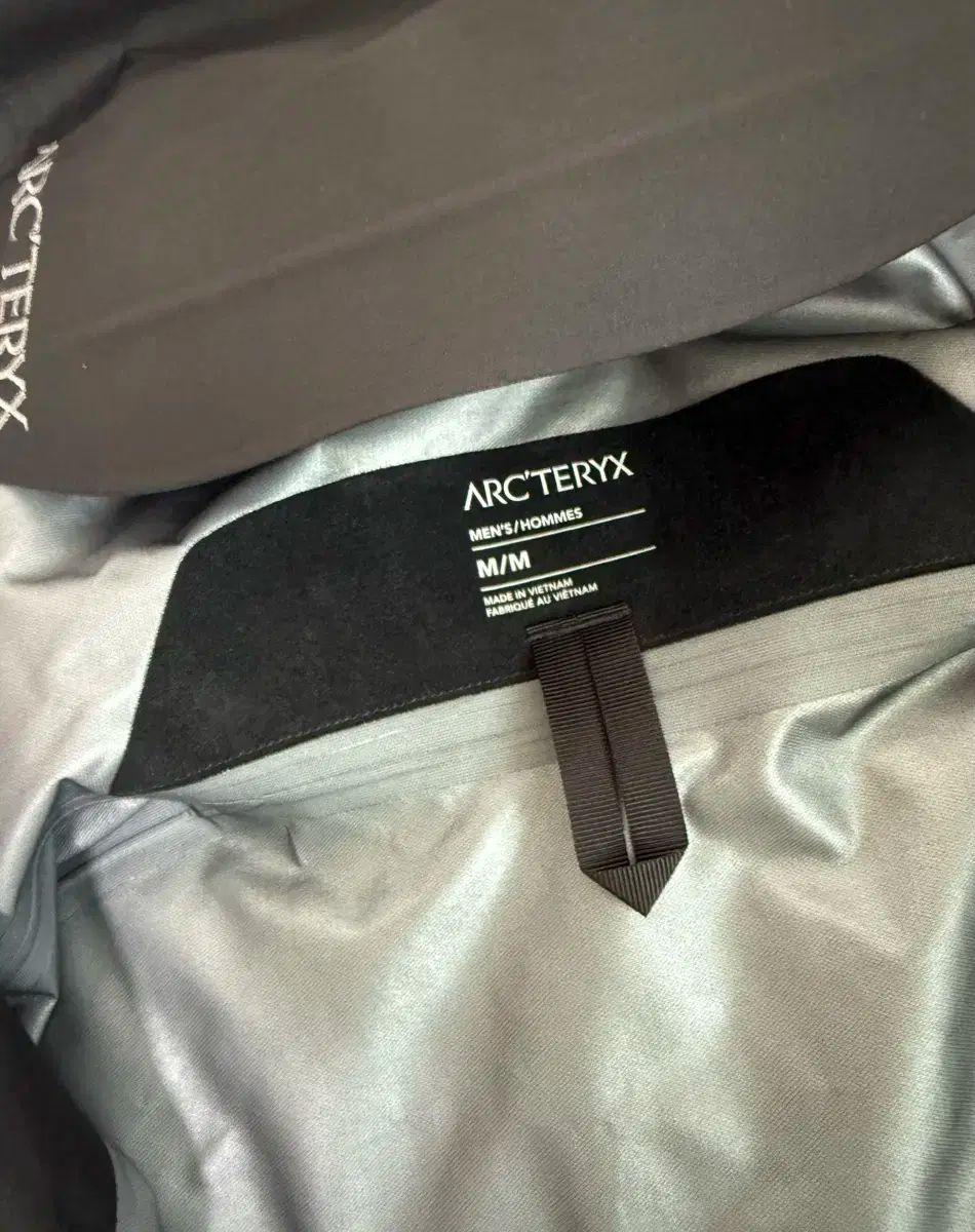 ARC TERYX ベータ SL M 25 S その他 アウター 登山ウェア アウトドアウェア