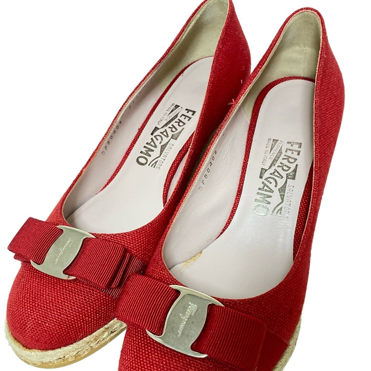 レッド×ベージュ リボン