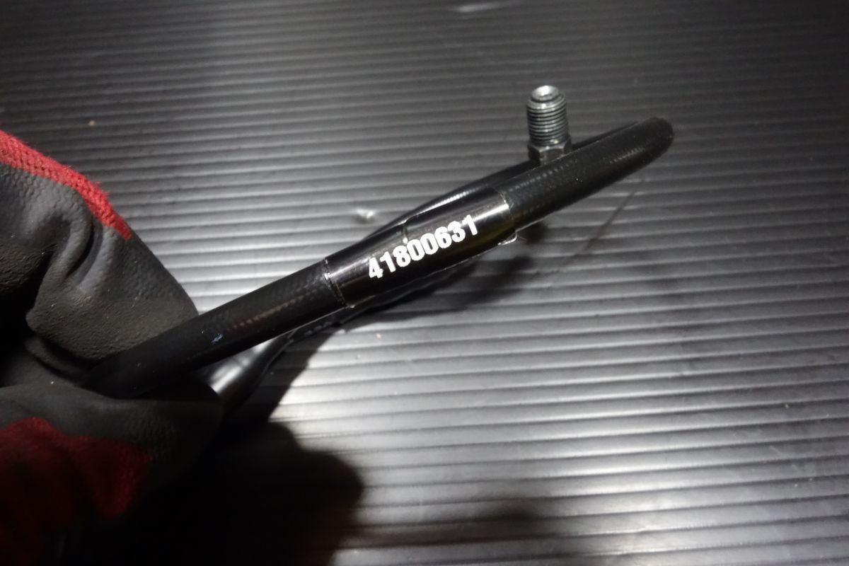 フロントブレーキライン ハーレー