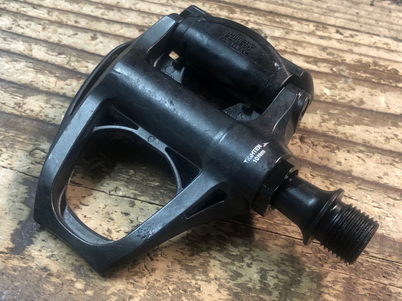 シマノPDM959ペタル Amazon.com : Shimano PDM980 : Bike Pedals : Sports & Outdoors