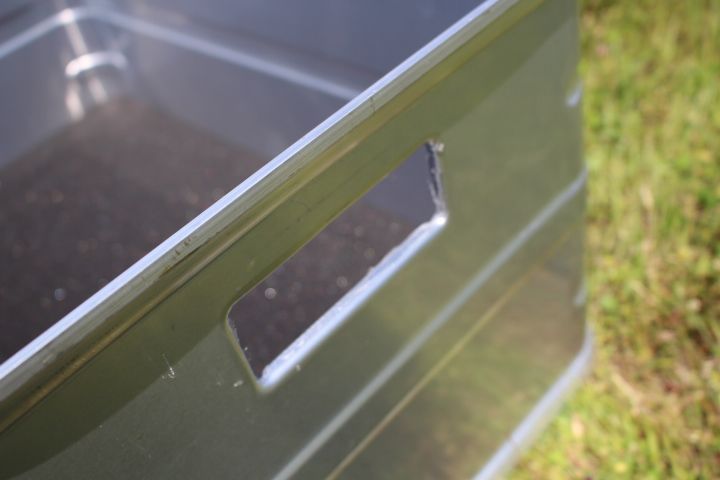 aluminum box