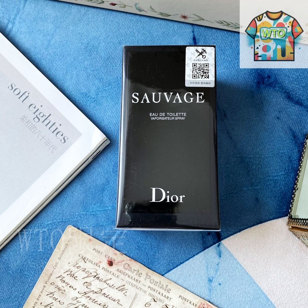 Dior Sauvage Eau de Parfum 香水　100ml Sauvage Eau de Parfum: Citrus Vanilla Fragrance - Refillable