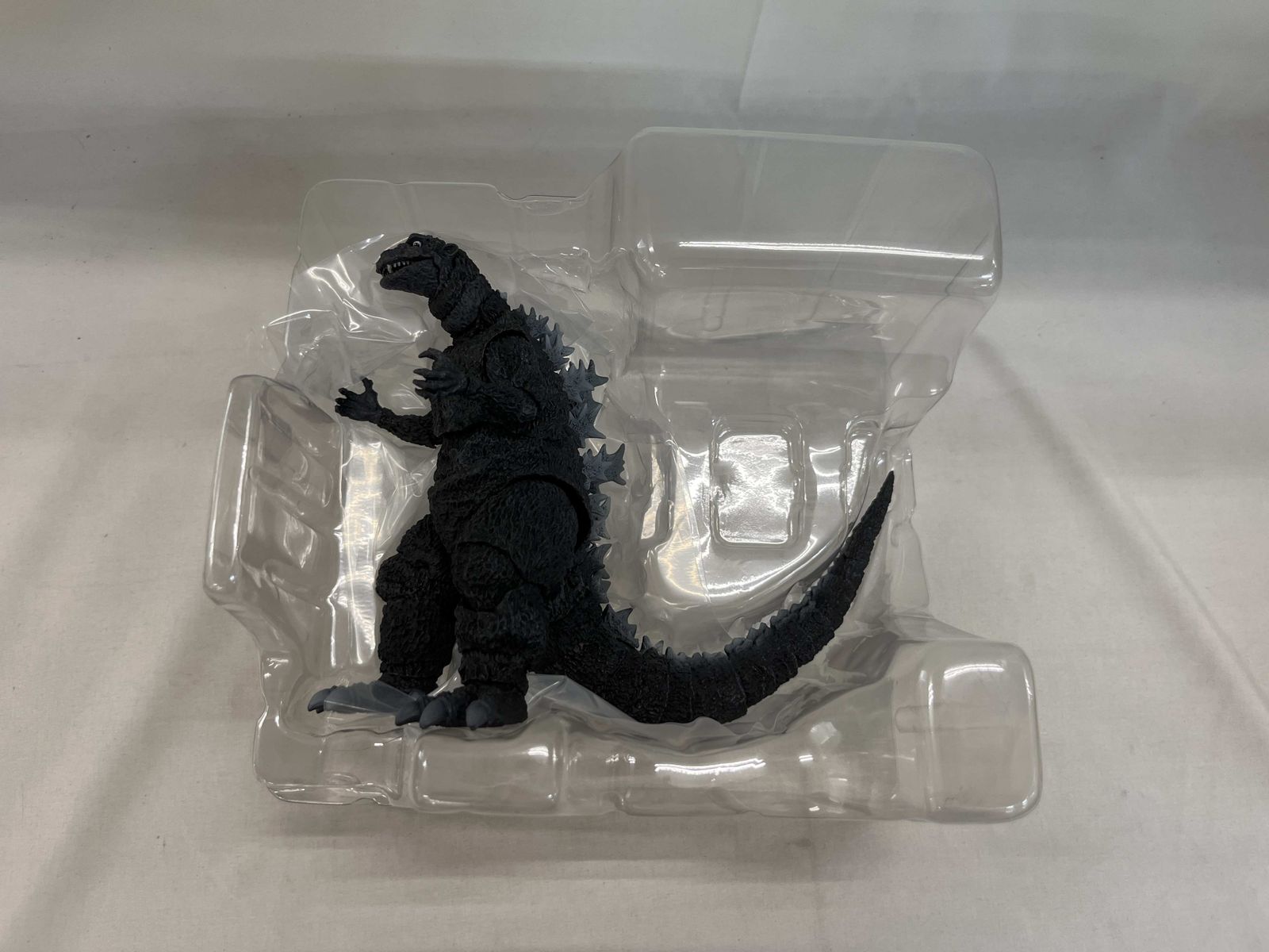 【美品】【再販】S.H.MonsterArts ゴジラ (1954)