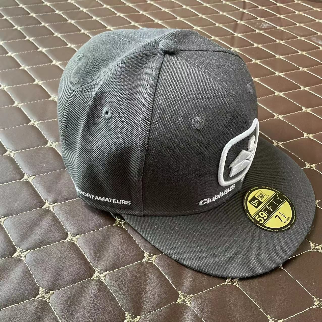 CLUBHAUS／TANGRAM／NEW ERA キャップ 新品CLUBHAUS × TANGRAMニューエラ 59 キャップ ダークグレー