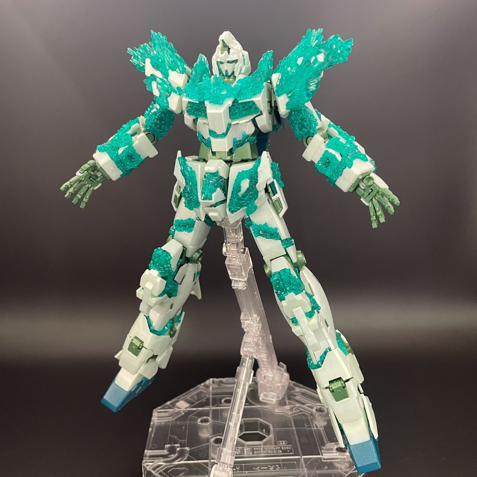 HGUC 1/144 ナラティブガンダム A装備 / ガンダムベース限定